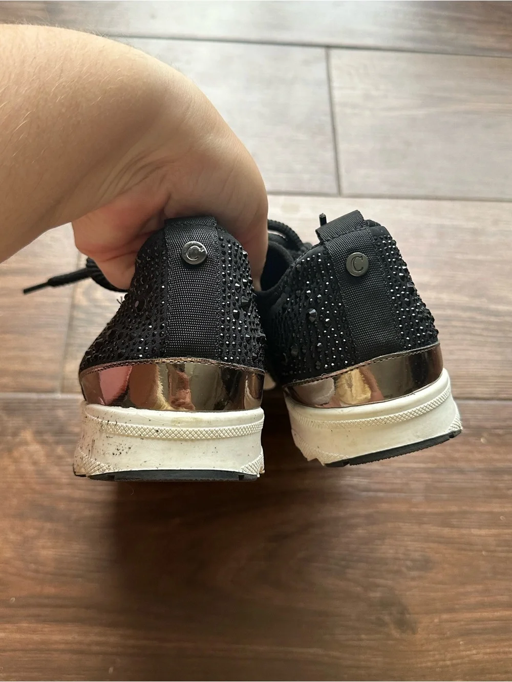 Carvela good used